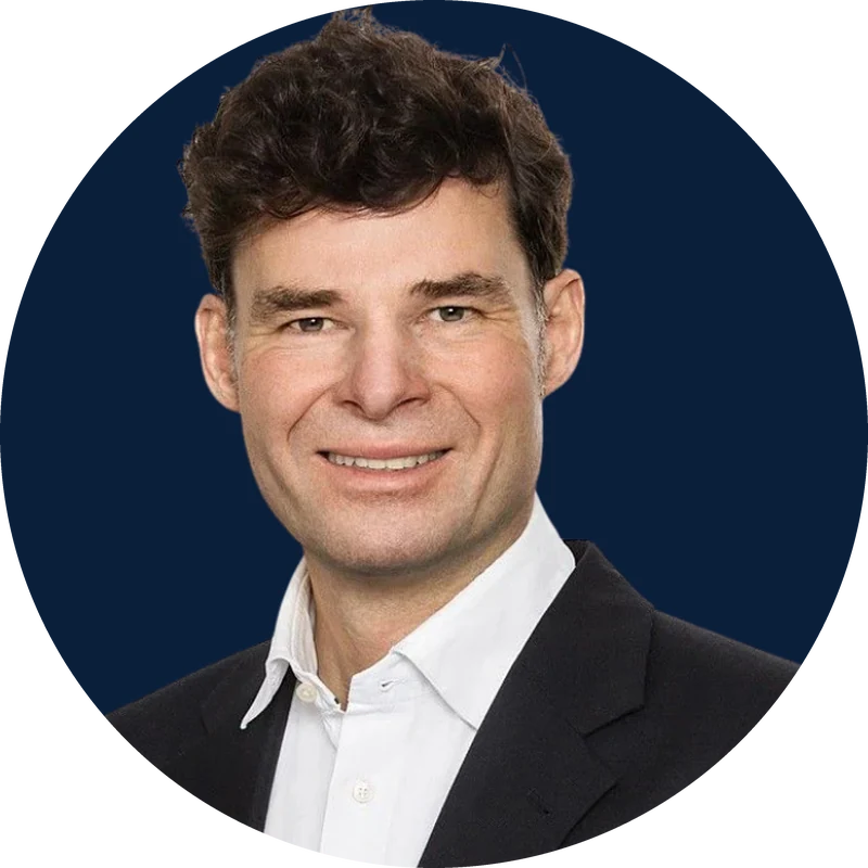 Portrait of Adrian Fopp, Founder & CEO, Davos Catalyst